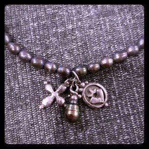 ERICA COURTNEY TAHITIAN PEARl/SILVER DROP NECKLACE